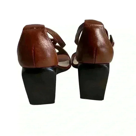Chadwick’s Women's Brown Leather T-Strap Wedge Sandals Size 7.5 - Picture 5 of 9